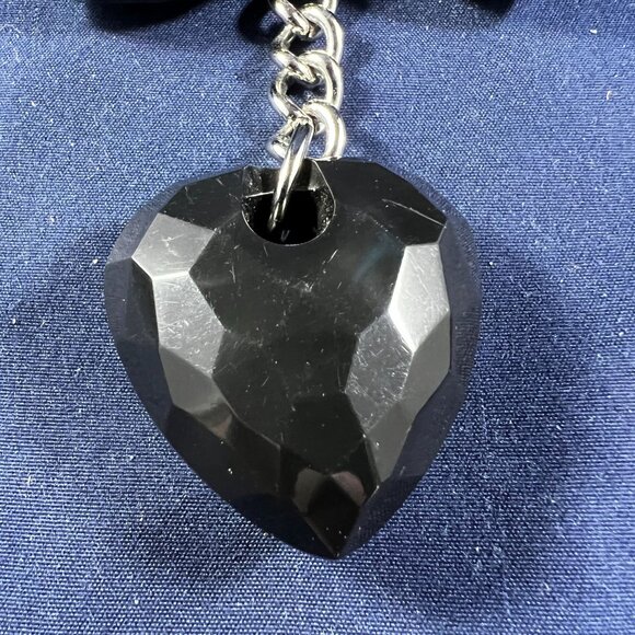 Black Faceted Heart Keychain With Silver Chain & Kathy New Zealand Charm - Picture 4 of 4